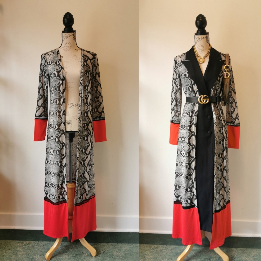 Stylish Black and Red Snake Print Women's Long Cardigan